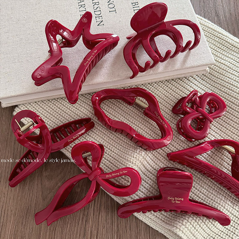 Resin Art Alphabet - ใหม่ปีสีแดงคลิปหนีบผมตัวใหญ่กิ๊บหนีบผมมีตัวอักษรตัวที่หนีบผมกิ๊บหนีบผมเครื่องประดับผมหนีบผมรูปตัวหนีบผม