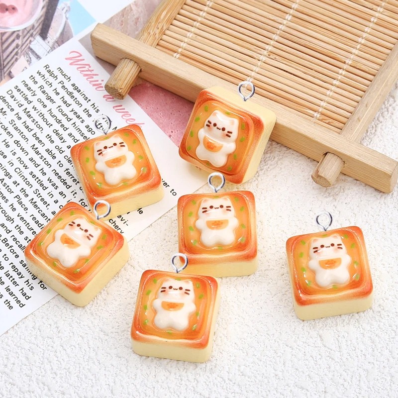 Resin Art Jewelry Kit - ชาร์มเรซิ่นรูปขนมปังปิ้งลายแมวน่ารัก 10 ชิ้น จี้รูปสัตว์แบบแบน สำหรับงาน DIY