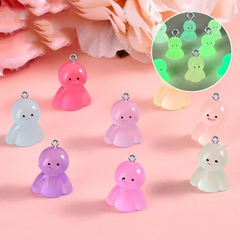 10 ชิ้นเรซิ่นรูปการ์ตูนเรืองแส - Resin Art Products บทวิจารณ์และราคา